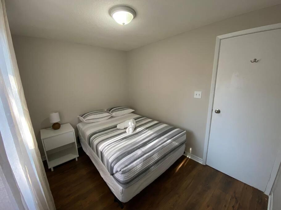 Kingston Comfort Hub Ngoại thất bức ảnh